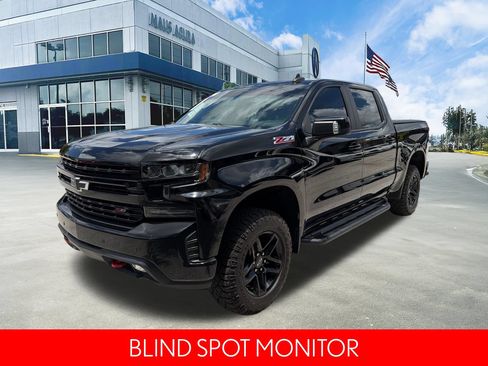 Used 2020 Chevrolet Silverado 1500 LT Trail Boss AWD/4WD image 9