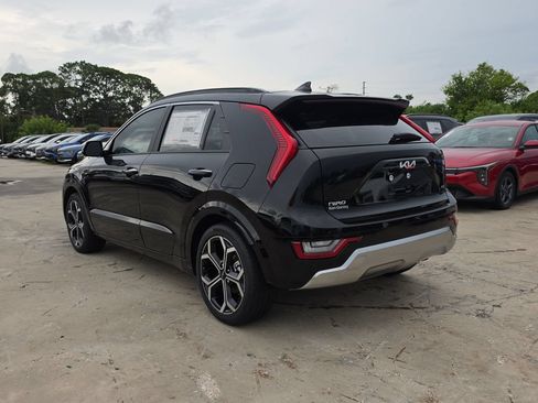 New 2026 Kia Niro SX Touring FWD image 6