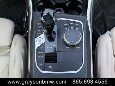 Used 2021 BMW 330i xDrive Sedan w/ Premium Package AWD/4WD image 24