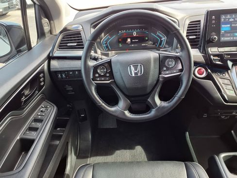 Certified 2023 Honda Odyssey Elite image 12