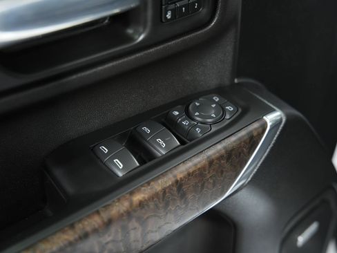 Used 2022 GMC Sierra 2500 Denali w/ Denali Ultimate Package image 27