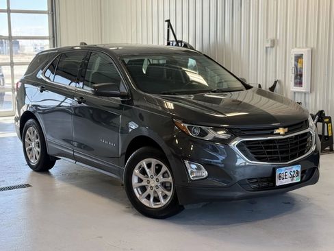 Used 2019 Chevrolet Equinox LT image 1