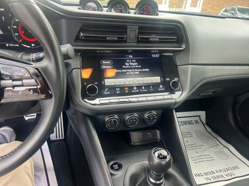 Used 2025 Nissan Z Performance w/ Floor Mat Package image 18