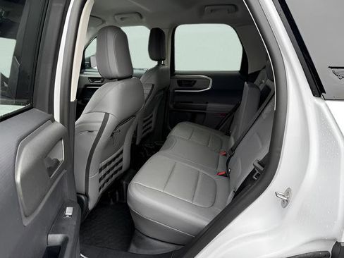 Used 2025 Ford Bronco Sport Badlands AWD/4WD image 5