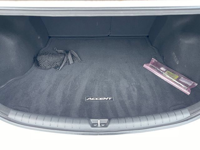 Used 2020 Hyundai Accent SE FWD image 19