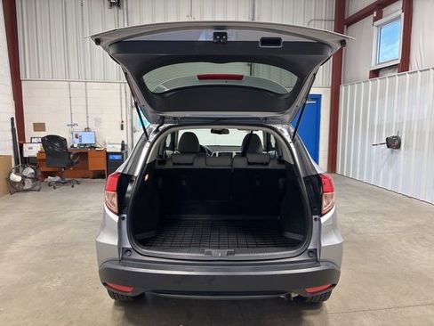 Used 2018 Honda HR-V EX-L image 19