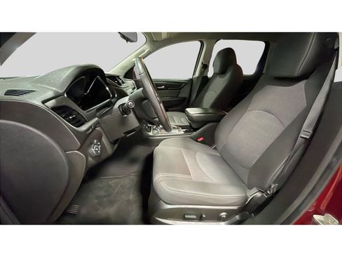 Used 2016 Chevrolet Traverse LT w/ Style and Technology Package AWD/4WD image 12