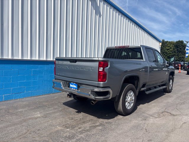 Used 2024 Chevrolet Silverado 2500 LT w/ Texas Edition AWD/4WD image 4