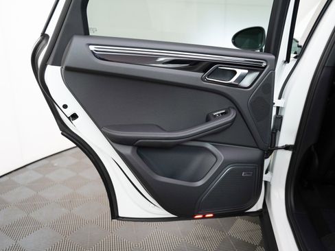 New 2026 Porsche Macan Turbo image 22