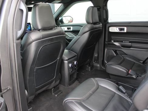 Used 2020 Ford Explorer ST w/ Premium Technology Package AWD/4WD image 20