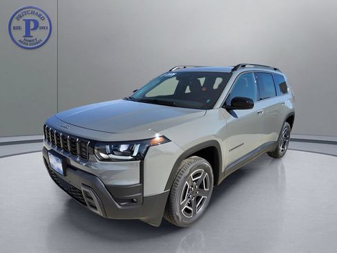 New 2026 Jeep Cherokee Laredo AWD/4WD image 3