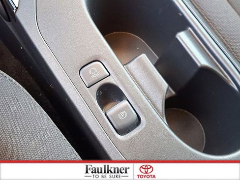 Certified 2025 Toyota Corolla LE image 22