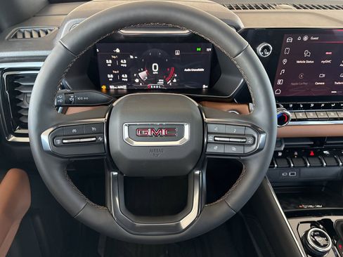 New 2026 GMC Canyon AT4 w/ AT4 Premium Package image 19