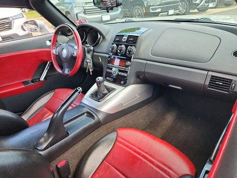 Used 2008 Saturn Sky w/ Premium Trim Package RWD image 14