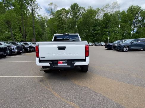 Used 2026 Toyota Tacoma TRD Sport AWD/4WD image 7