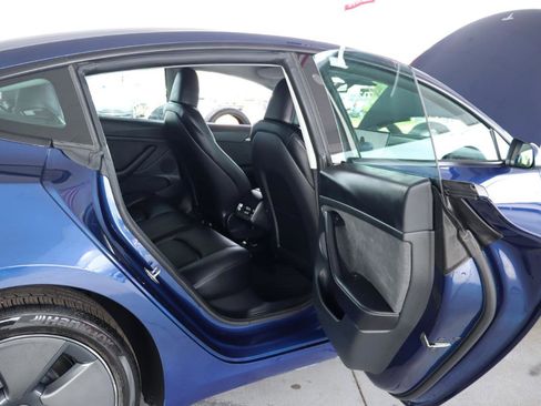 Used 2023 Tesla Model 3 Long Range AWD/4WD image 33