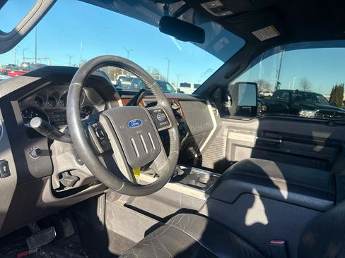 Used 2011 Ford F350 Lariat w/ Snow Plow Prep Pkg image 10