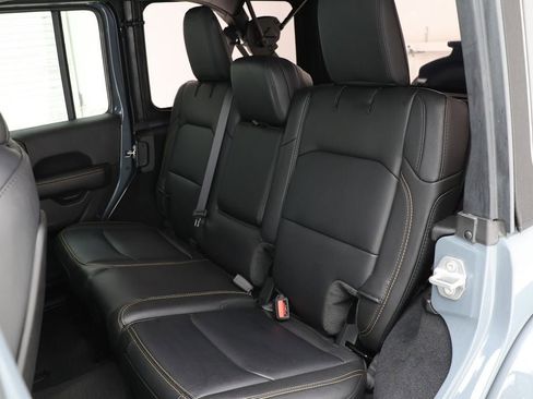 Used 2024 Jeep Wrangler Sahara w/ Technology Group image 13