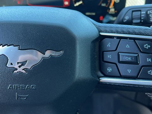 Used 2024 Ford Mustang Coupe RWD image 22