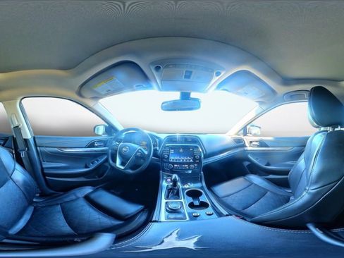Used 2018 Nissan Maxima Platinum image 34
