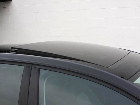 Used 2015 Volkswagen Golf TDI SEL FWD image 7