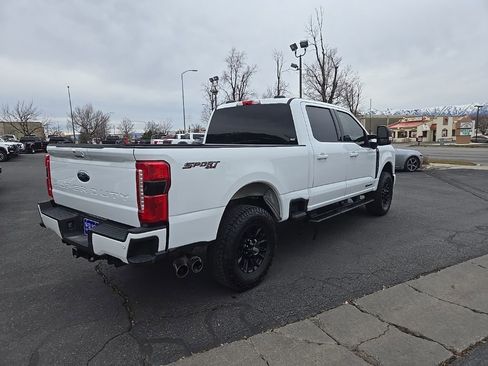 Used 2024 Ford F250 XLT w/ XLT Premium Package image 5