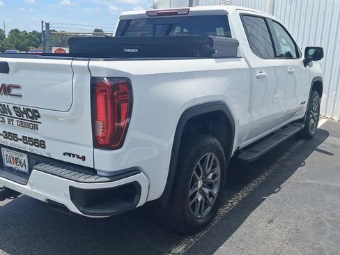 Used 2020 GMC Sierra 1500 AT4 w/ AT4 Premium Package AWD/4WD image 2