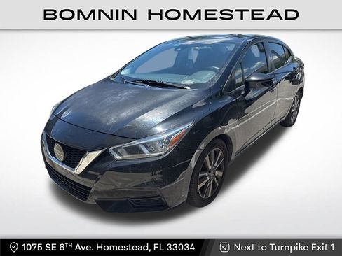 Used 2021 Nissan Versa SV FWD image 1