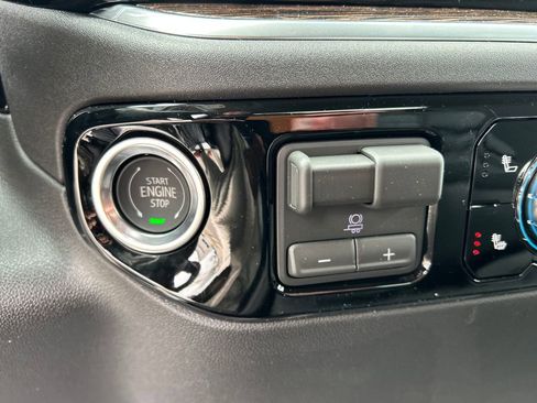 New 2026 GMC Sierra 3500 SLE w/ SLE Convenience Package image 21