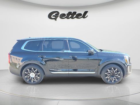 Used 2022 Kia Telluride EX w/ EX Premium Package FWD image 4