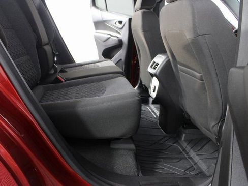 Used 2024 Chevrolet Equinox LT w/ LPO, Floor Liner Package image 19