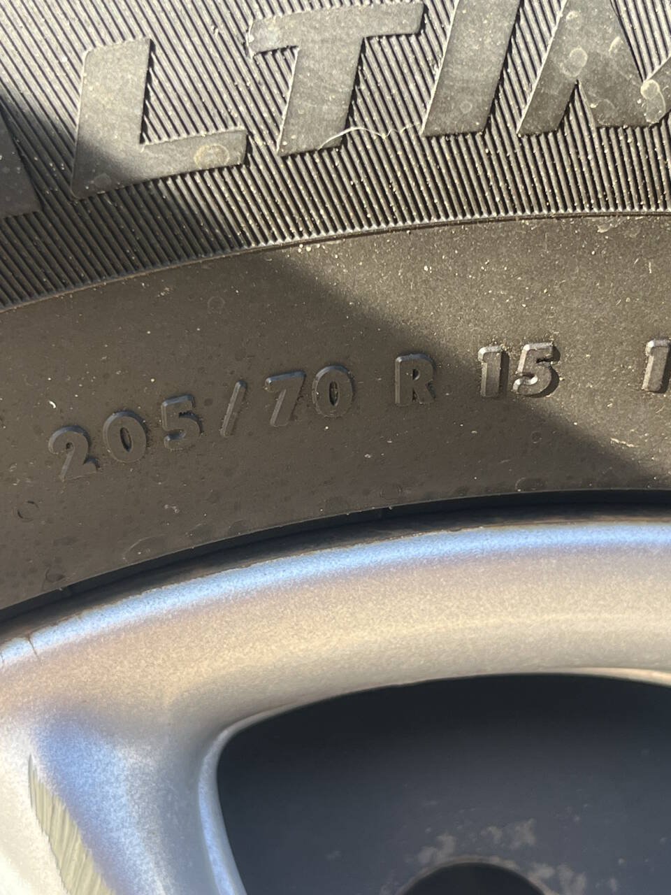 Used 1999 Buick Century Custom FWD image 25