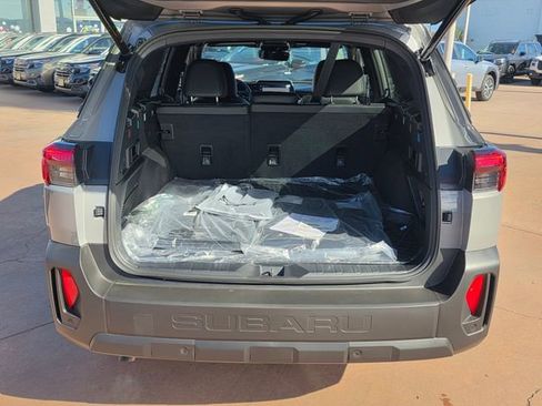 New 2026 Subaru Outback Limited AWD/4WD image 8