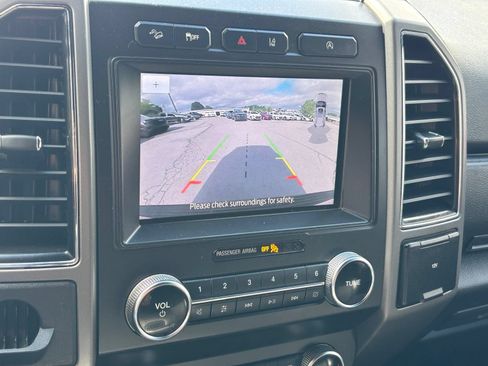 Used 2021 Ford Expedition XLT AWD/4WD image 10