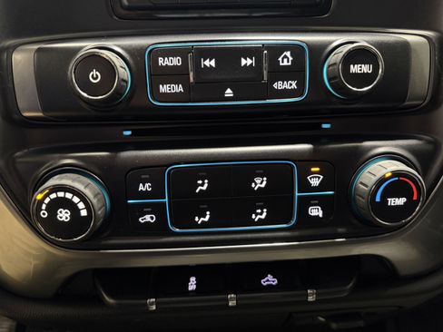 Used 2015 Chevrolet Silverado 1500 LT image 12