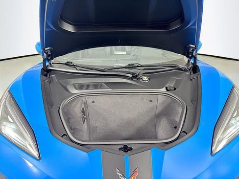 Used 2023 Chevrolet Corvette Stingray Coupe w/ Z51 Performance Package RWD image 31