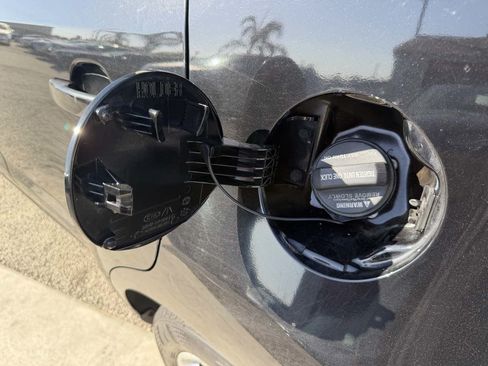 Used 2019 Kia Soul FWD image 16