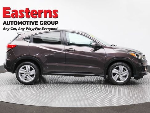 Used 2019 Honda HR-V EX image 4