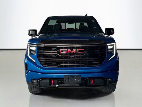 Used 2023 GMC Sierra 1500 AT4X image 2