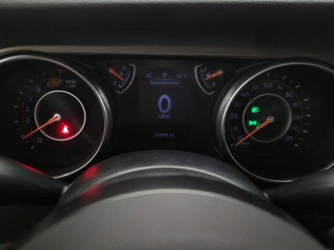 Used 2018 Jeep Wrangler Unlimited Sport AWD/4WD image 23