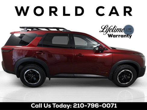 Used 2024 Nissan Pathfinder Rock Creek image 8