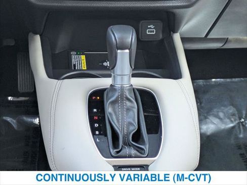 Certified 2024 Honda HR-V EX-L image 19