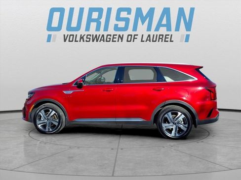 Used 2022 Kia Sorento SX w/ Panoramic Sunroof Package image 4