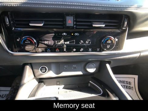 Used 2021 Nissan Rogue Platinum image 20