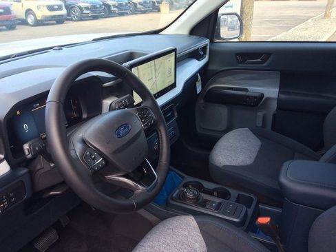 New 2025 Ford Maverick XLT w/ XLT Luxury Package image 12