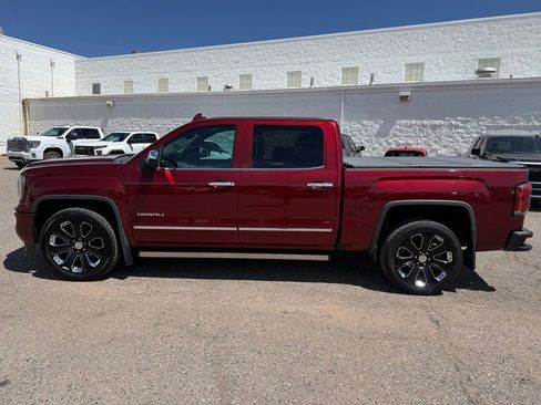 Used 2017 GMC Sierra 1500 Denali w/ Denali Ultimate Package AWD/4WD image 8