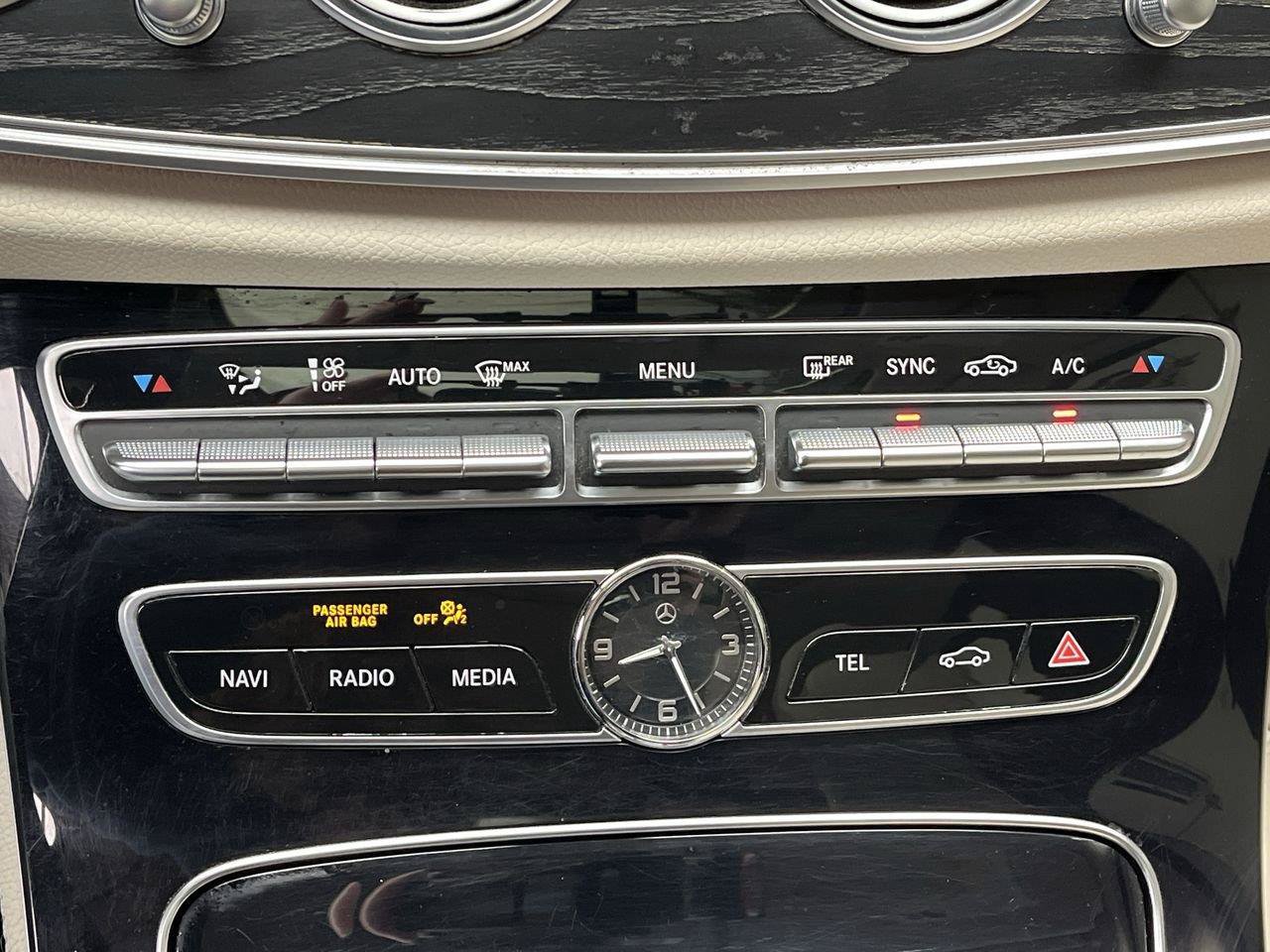 Used 2017 Mercedes-Benz E 300 4MATIC image 26