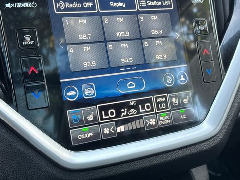 Used 2023 Subaru Ascent Touring AWD/4WD image 22
