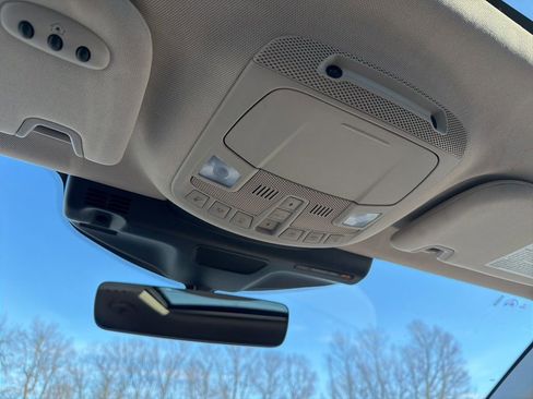 Used 2023 Lincoln Nautilus Reserve w/ Equipment Group 201A image 14