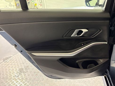 Certified 2025 BMW 330i Sedan RWD image 18